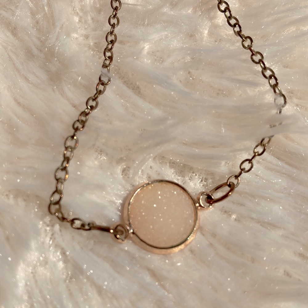 Necklace - Picture 2 of 3